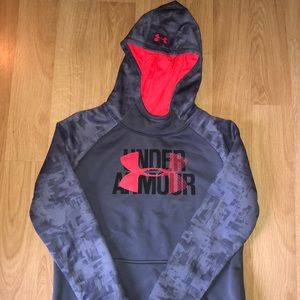 Under Armour sweatshirt
